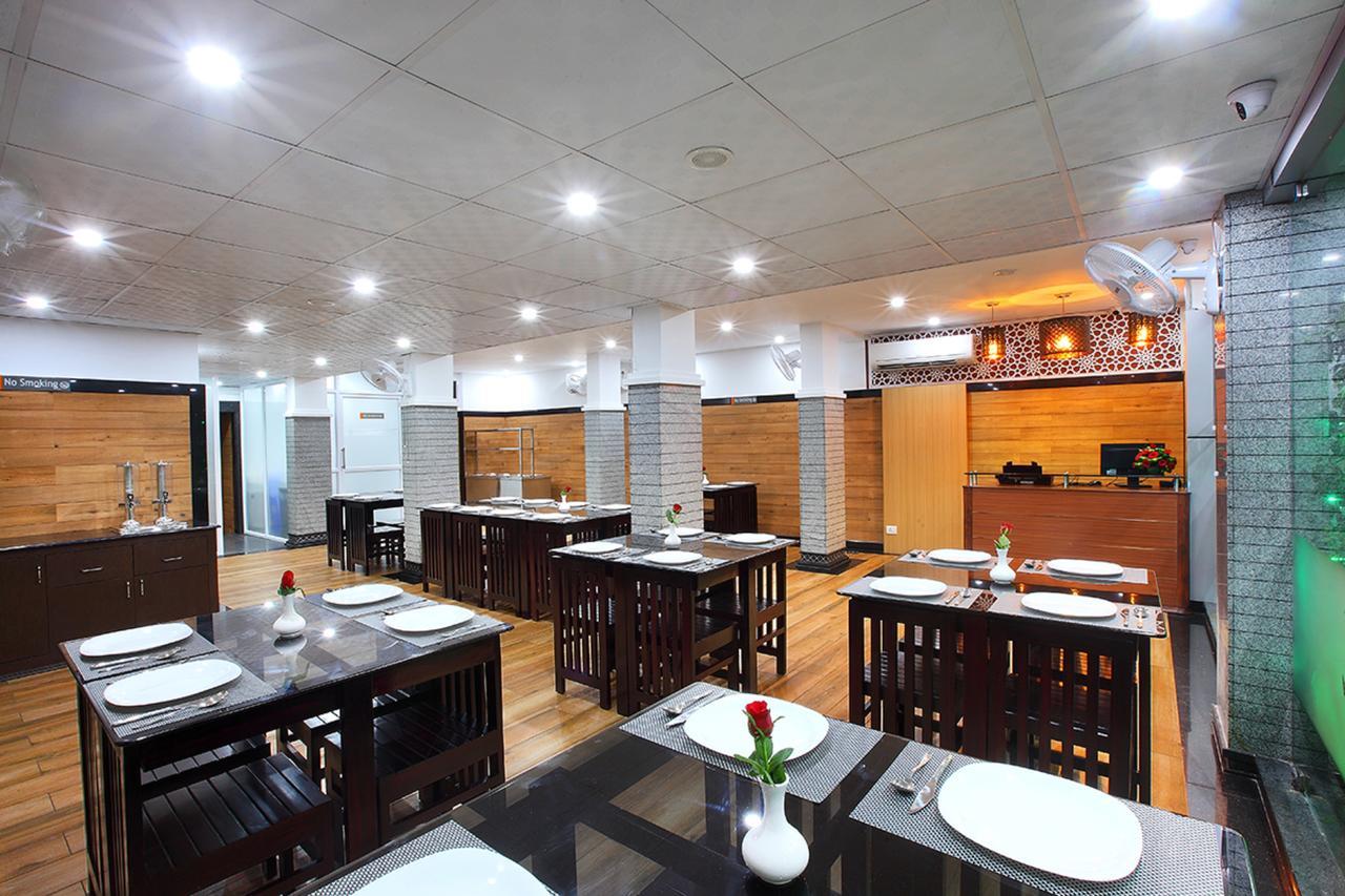 Pgs Inn Kochi Екстериор снимка