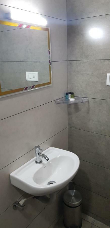 Pgs Inn Kochi Екстериор снимка
